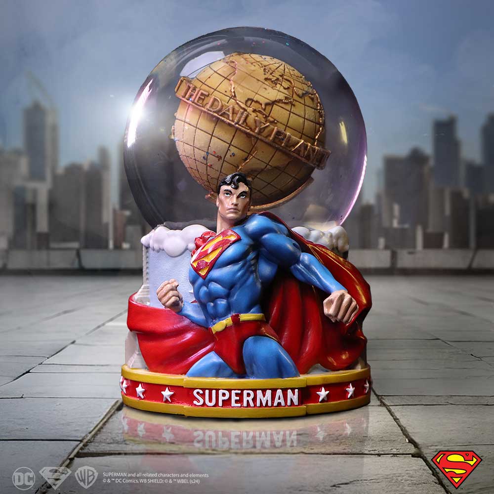 DC The Daily Planet Superman Snow Globe 15.2cm