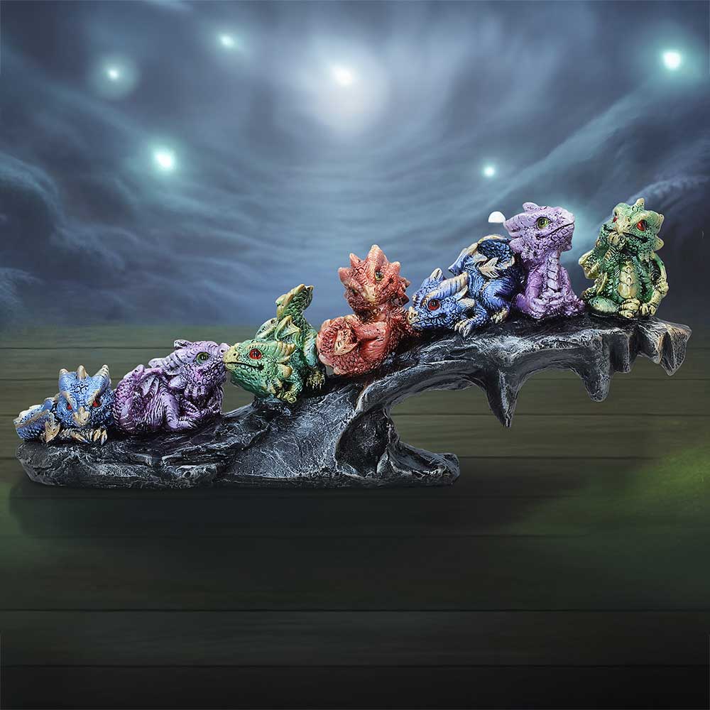Hatchling Haven 30cm