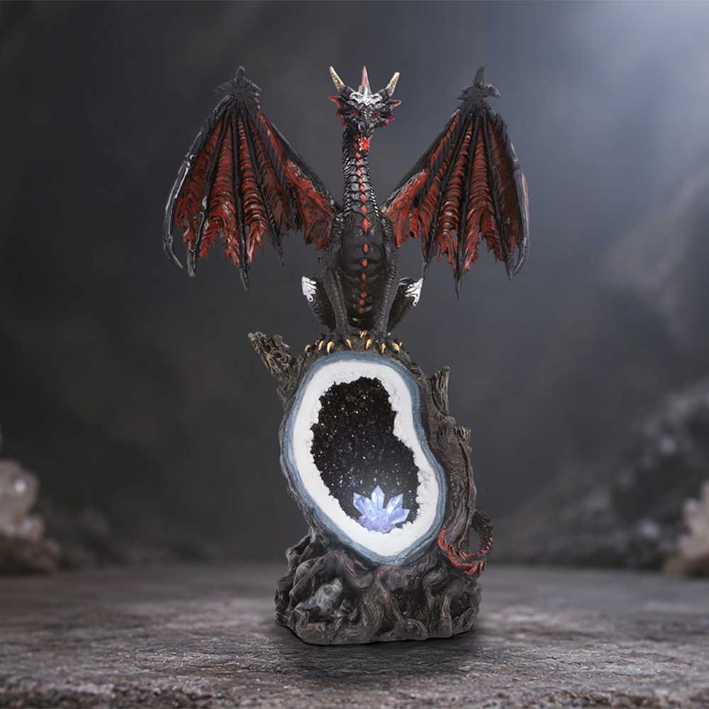 Shadow Crystal Guardian 33.2cm