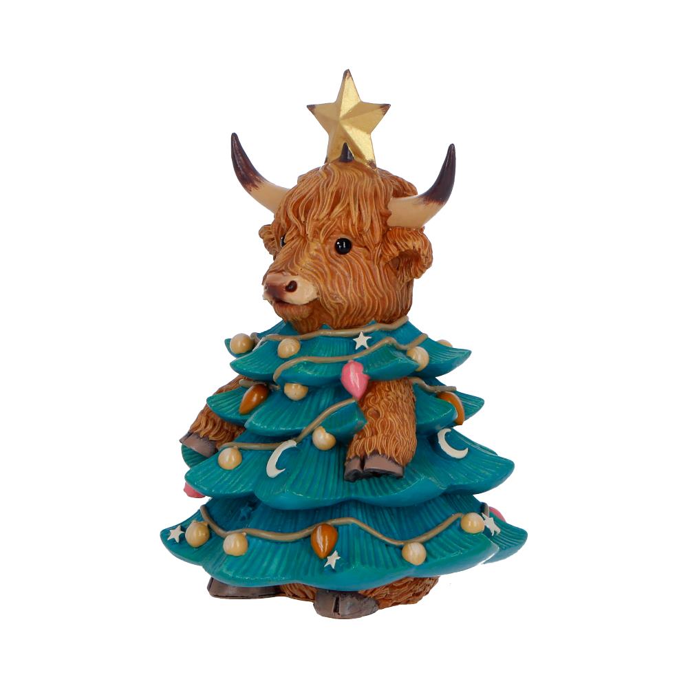 Winter Highland Cow Tree