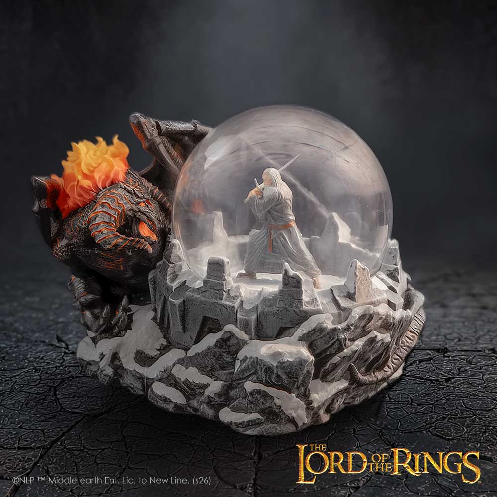 Lord of the Rings Battle of the Peak Snow Globe 12.8cm