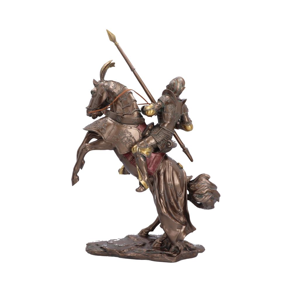 Knight's Charge 45.9cm