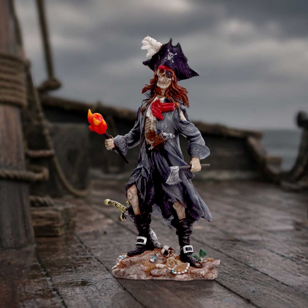 Cursed Captain 24.2cm